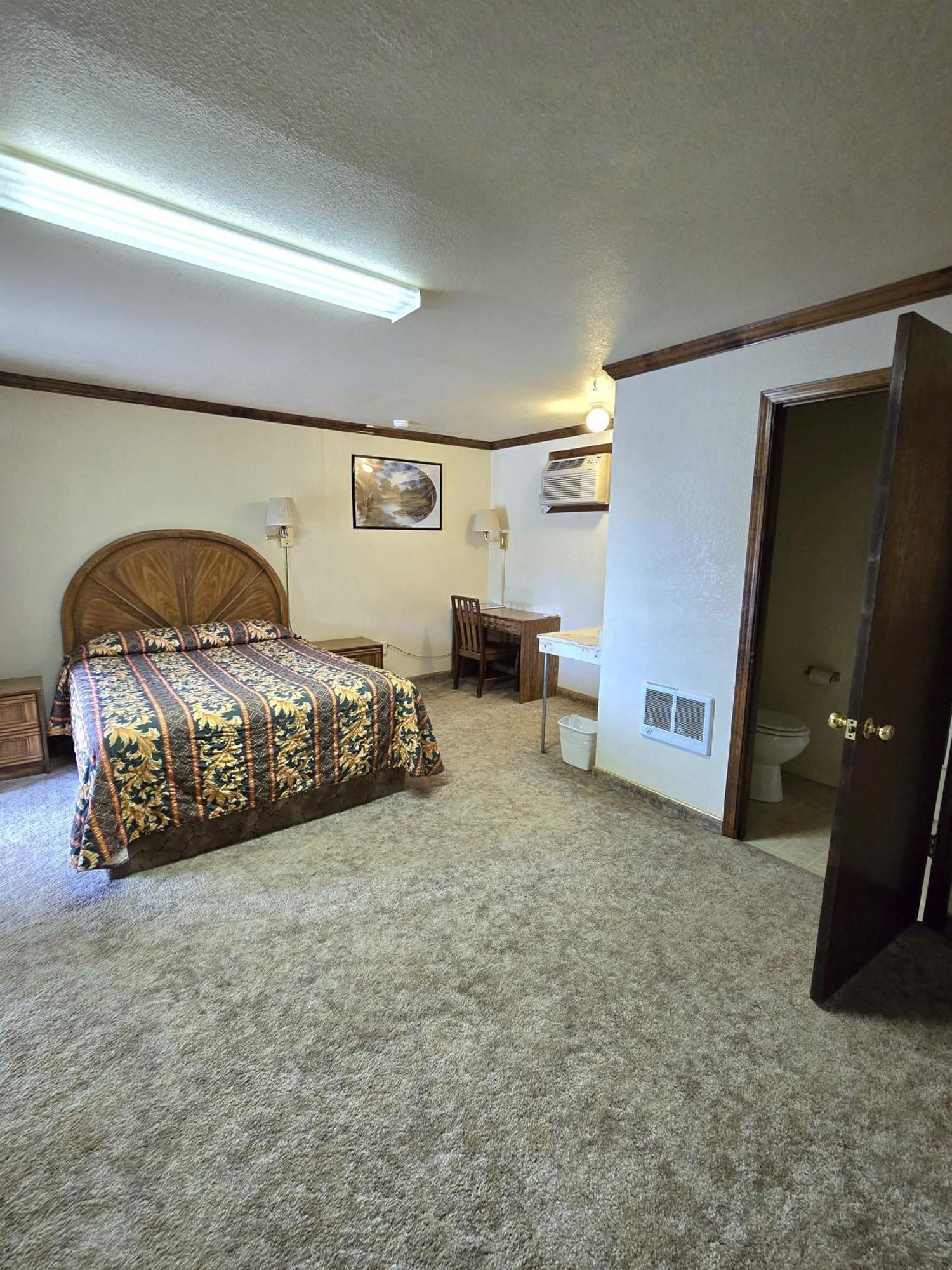 Dove Creek Inn 외부 사진